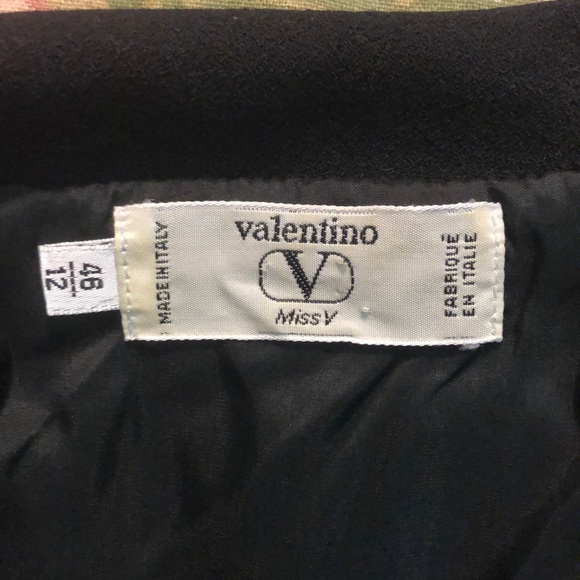 VINTAGE VALENTINO size EU 48 US 12 Velvet Wool Pearl Buttons LBD Elegant Luxury - Picture 11 of 13